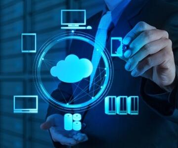 云服務器是一種處理能力可彈性伸縮的計算服務，其管理方式比物理服務器更簡單高效。云服務器幫助您快速構(gòu)建更穩(wěn)定、安全的應用，降低開發(fā)運維的難度和整體IT成本，使您能夠更專注于核心業(yè)務創(chuàng)新。