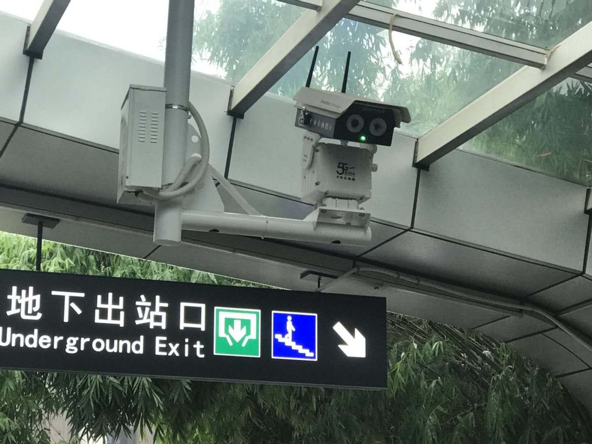 武漢封城2周年 | 深蘭科技貓頭鷹助力抗疫,累計服務超1億人次