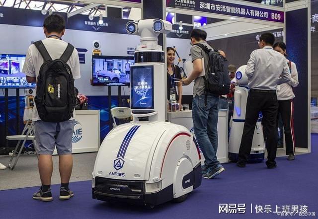 it技術(shù)團(tuán)隊(duì)工作氛圍_it技術(shù)英文網(wǎng)站_it技術(shù)工程師